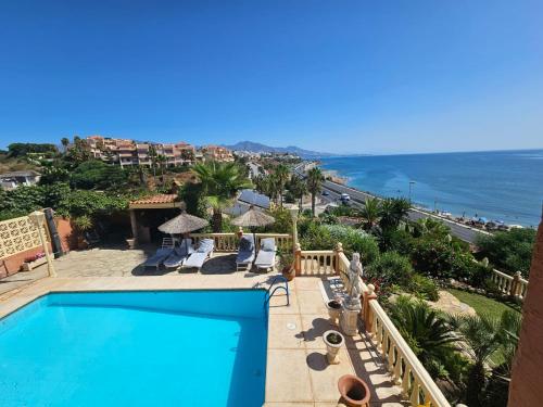 Luxury Andalusian Villa with Panoramic Mediterranean Sea Views & Private Pool & Multi-Level Gardens