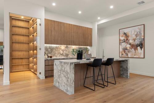 Fotografie z fotogalerie ubytování Modern Luxury Retreat With Pool v destinaci Balwyn