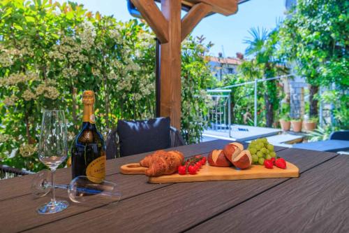 Apartment in Crikvenica 53538