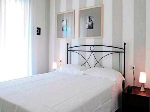 Ένα ή περισσότερα κρεβάτια σε δωμάτιο στο Apartment in Tuscany near Chianti Vineyards