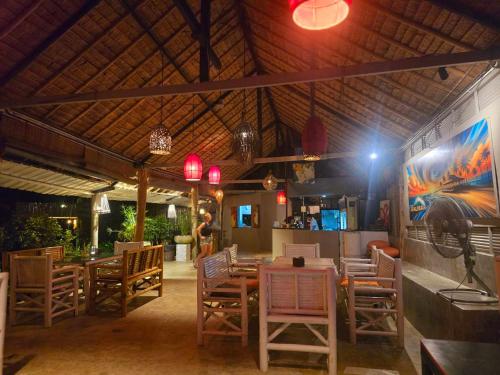 Εστιατόριο ή άλλο μέρος για φαγητό στο Krabi Sea view, Lilly Beach Room
