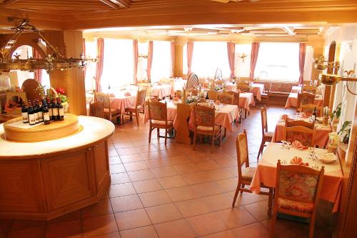 Εστιατόριο ή άλλο μέρος για φαγητό στο Hotel Cima Dodici