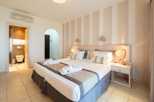 ネオス・マルマラスにあるHotel Aretiのギャラリーの写真
