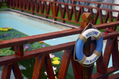 Bazén v ubytování Blue Saipan Garden nebo v jeho okolí