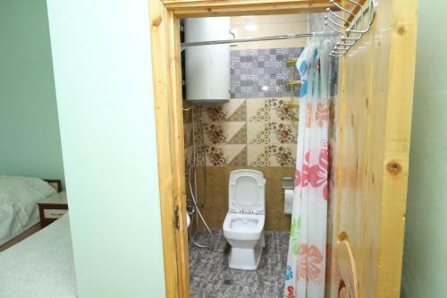 Un baño de Farid HOSTEL