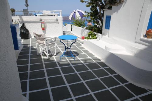 Balkoni atau teres di Annio Santorini