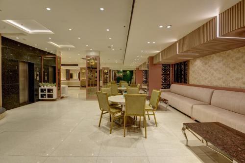 Istumisnurk majutusasutuses Qotel Comfort AT Residency Kaushambi Anand Vihar