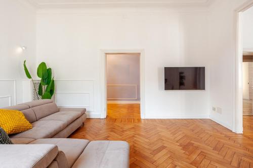 Lux Home - 600 meters from Duomo