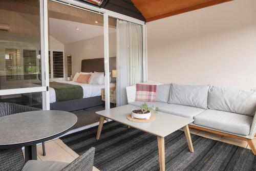 Prideau's of Margaret River — Balcony/Terrace