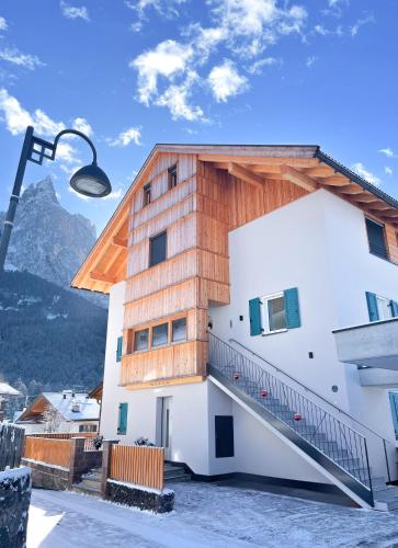 Nespecifikovaný výhled na hory nebo výhled na hory při pohledu z apartmánu