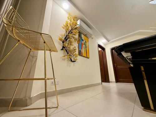 Gambar di galeri bagi DownTown Apartments Gulberg di Lahore