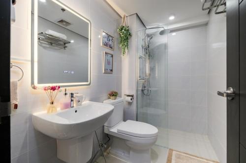 Koupelna v ubytování Uptown Bloom 1BR Suite Fuente, Walk to CebuDoc