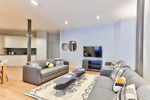 UrbanFlat 124 - Spacious Home in the Heart of Paris