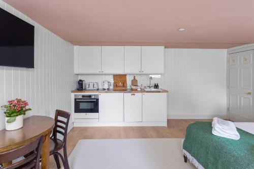 The Townhouse, Leith photo 95
