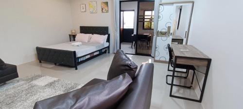 Una cama o camas en una habitación de Stay at Diez