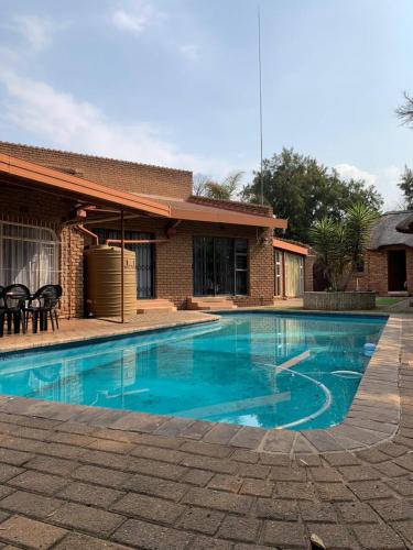 Gallery image of Vaal Triangle Guest House in Vanderbijlpark