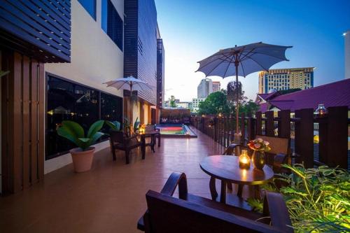 Gallery image of CM Night Bazaar Boutique Hotel - โรงแรม ซี เอ็ม ไนท์บาซาร์ บูทีค in Chiang Mai
