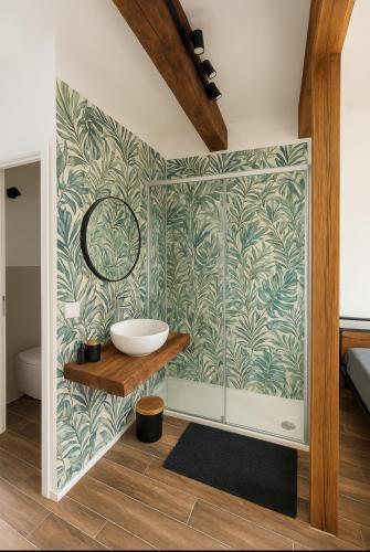 Ένα μπάνιο στο Suite Sole & Boutique Rooms