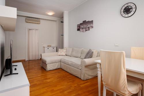 NEW - Comfort e A-C - Metro Istria a 200m