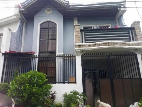Tòa nhà nơi nhà nghỉ dưỡng tọa lạc