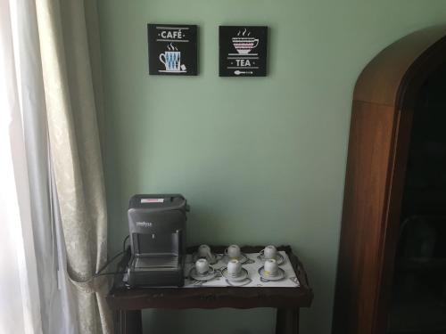 Pollutrendyにあるコーヒーまたはお茶