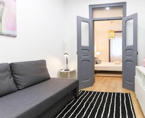 Lisbon Typical 2 Charming Flat by Homeful Homes