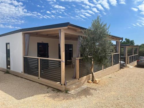 LAMA HOUSE, campsite Heron, Drage