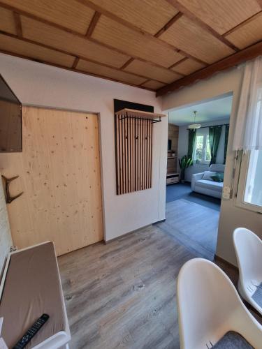 Un lugar para sentarse en Ritschel Alm Limbach