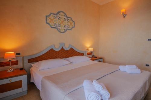 Gallery image of Club Residenza del Golfo in Praia a Mare