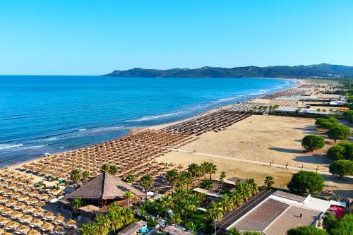 Gallery image of TropicAna Apartment 298 in Lalzit Bay