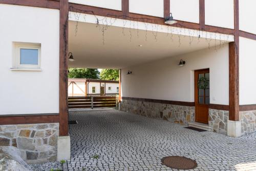アパートメントが所在する建物