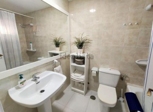 Torremolinos beach apartment 200 mts del mar