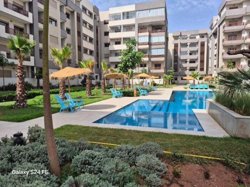Bazén v ubytování Aeroperla Prestige Casablanca Airport nebo v jeho okolí