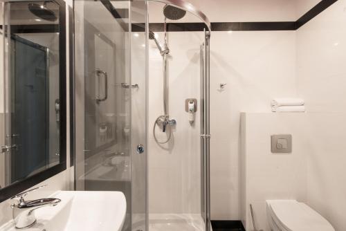 Kúpeľňa v ubytovaní Ibis Styles Gniezno Stare Miasto