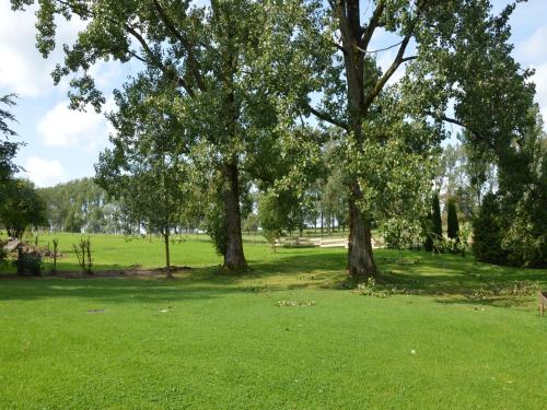 Jardín al aire libre en Spacious Retreat, Sprimont