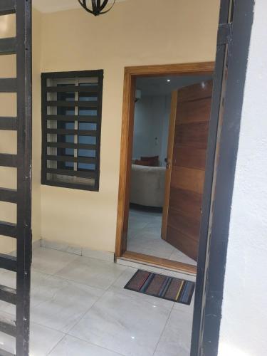 Galería fotográfica de Joli studio Modern Bali en Douala
