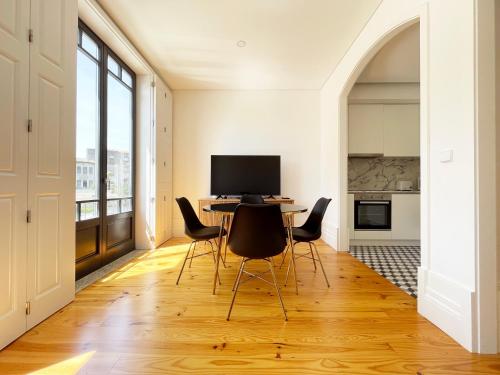 MariPinto Downtown Apartment