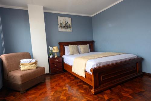 Galeriebild der Unterkunft Hermoso y cómodo loft con vista a los nevados in Riobamba