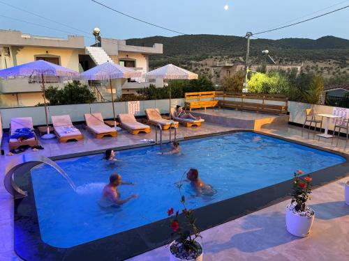 Center Sunrise Hotel