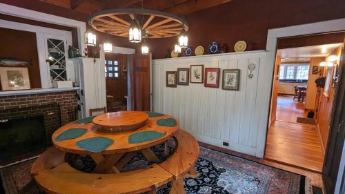 Gallery image of Valhalla in Sunapee