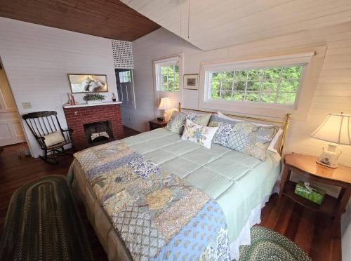 Gallery image of Valhalla in Sunapee