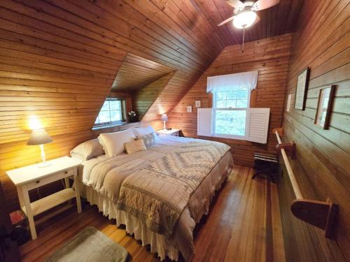 Gallery image of Valhalla in Sunapee