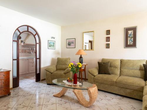 Posezení v ubytování Spacious Holiday Home in Verteneglio