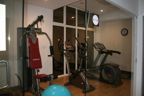 
O centro de fitness e/ou as comodidades de fitness de Hotel Dom Nuno

