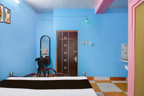 Gallery image of Hotel O Maa Shitala Guest House in Kolkata