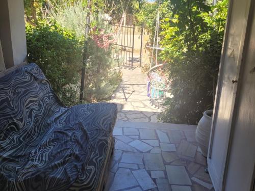 Gallery image of acharavi αχαράβη stone daisy in Acharavi