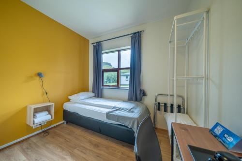 Adventure Hotel Geirlandにあるベッド
