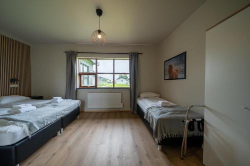 Adventure Hotel Geirlandにあるベッド
