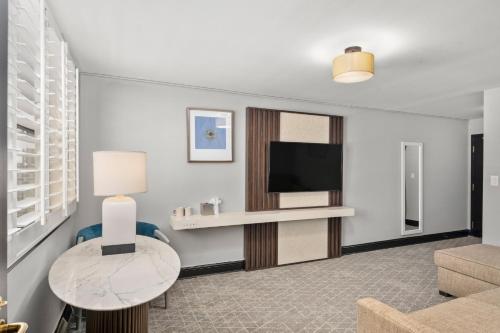 Kuchyň nebo kuchyňský kout v ubytování Tilden Hotel