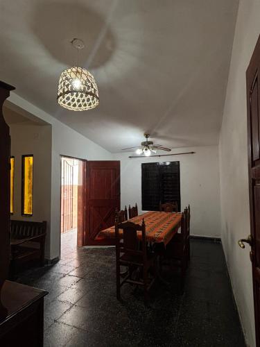 Televisyen dan/atau pusat hiburan di Residencia Acosta de León